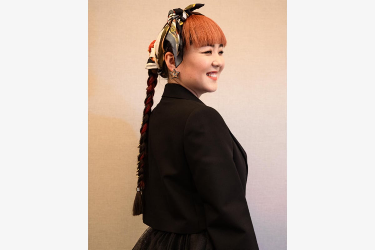 だ、誰だ？」山内日菜子が人気バンド風に“大胆イメチェン” あまりの