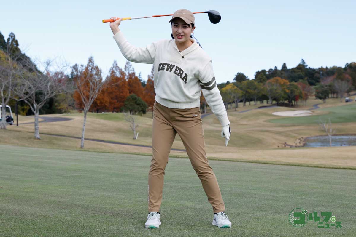 ダウンスイングの切り返しは、左足カカトに体重を乗せることから始める