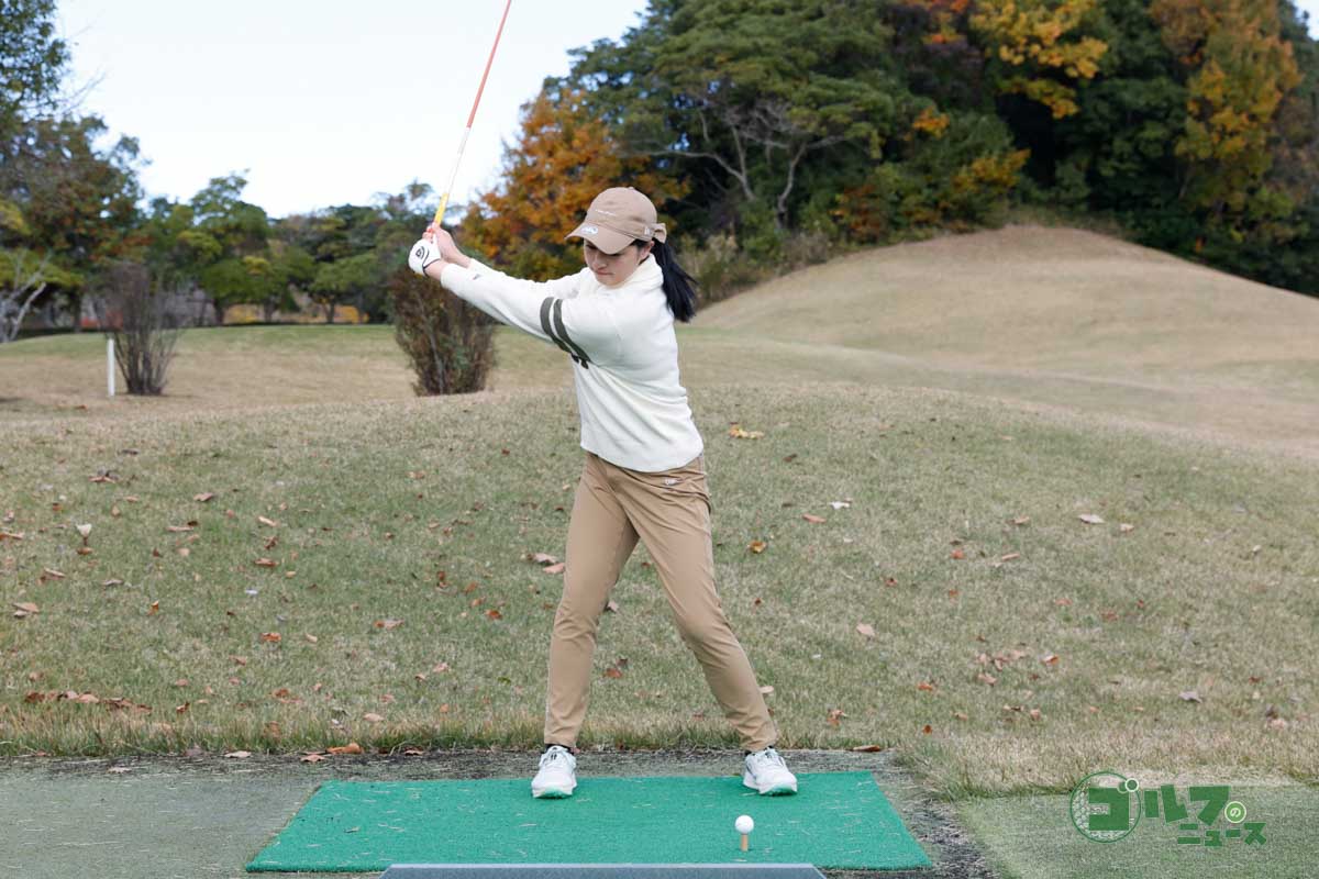スイングアークを大きくすることで、自分が出せる最大飛距離を実現できる