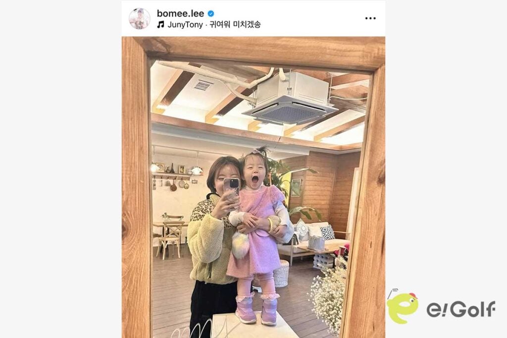イ・ボミ直筆サイン入り2Lサイズ写真‥韓国プロゴルファー…Lee Bo-mee イ・ボミ直筆サイン入り2Lサイズ写真‥韓国プロゴルファー…Lee Bo-mee