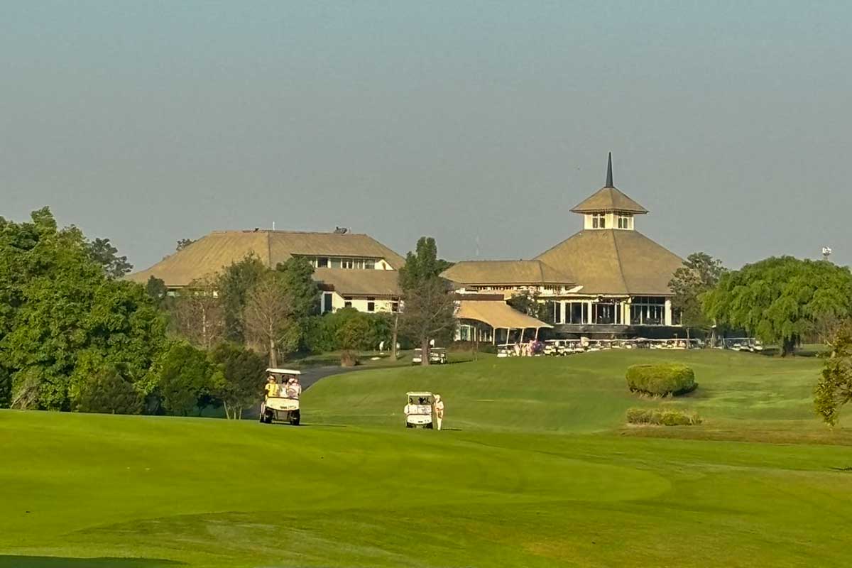 ロイヤルジェムスゴルフシティー（タイ）