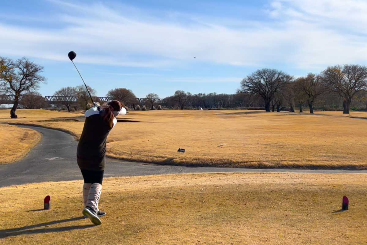 プレー代の割り引きなど「お得」なオフシーズンのラウンドこそ、あえて難しいゴルフ場にもチャレンジすべき