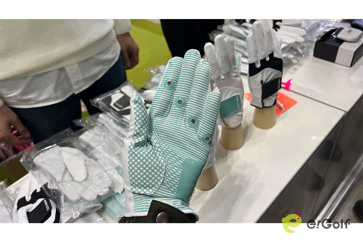 「ジャパンゴルフフェア2024」TECH SKINブースの様子