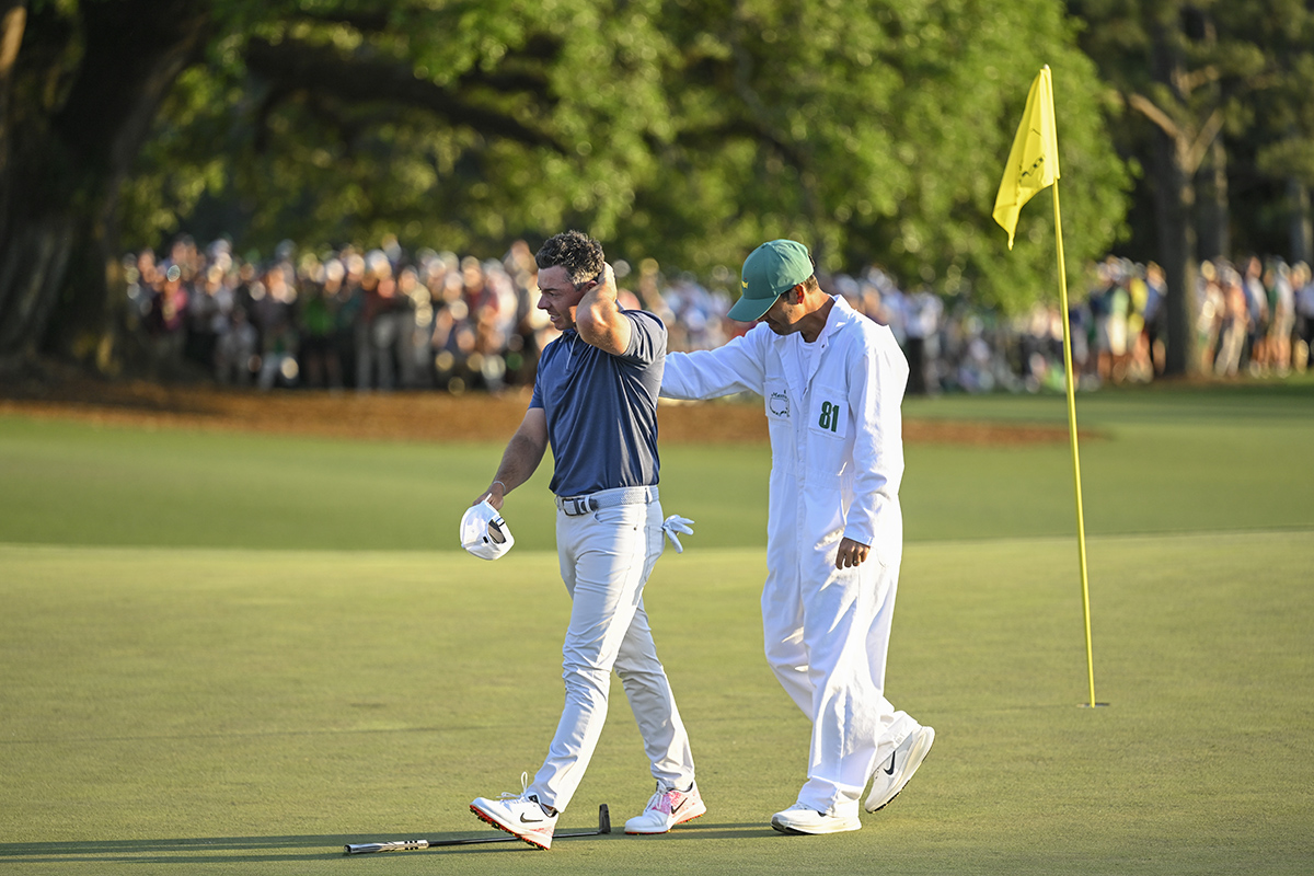 マスターズを制したローリー・マキロイとキャディーのハリーさん 写真:Getty Images