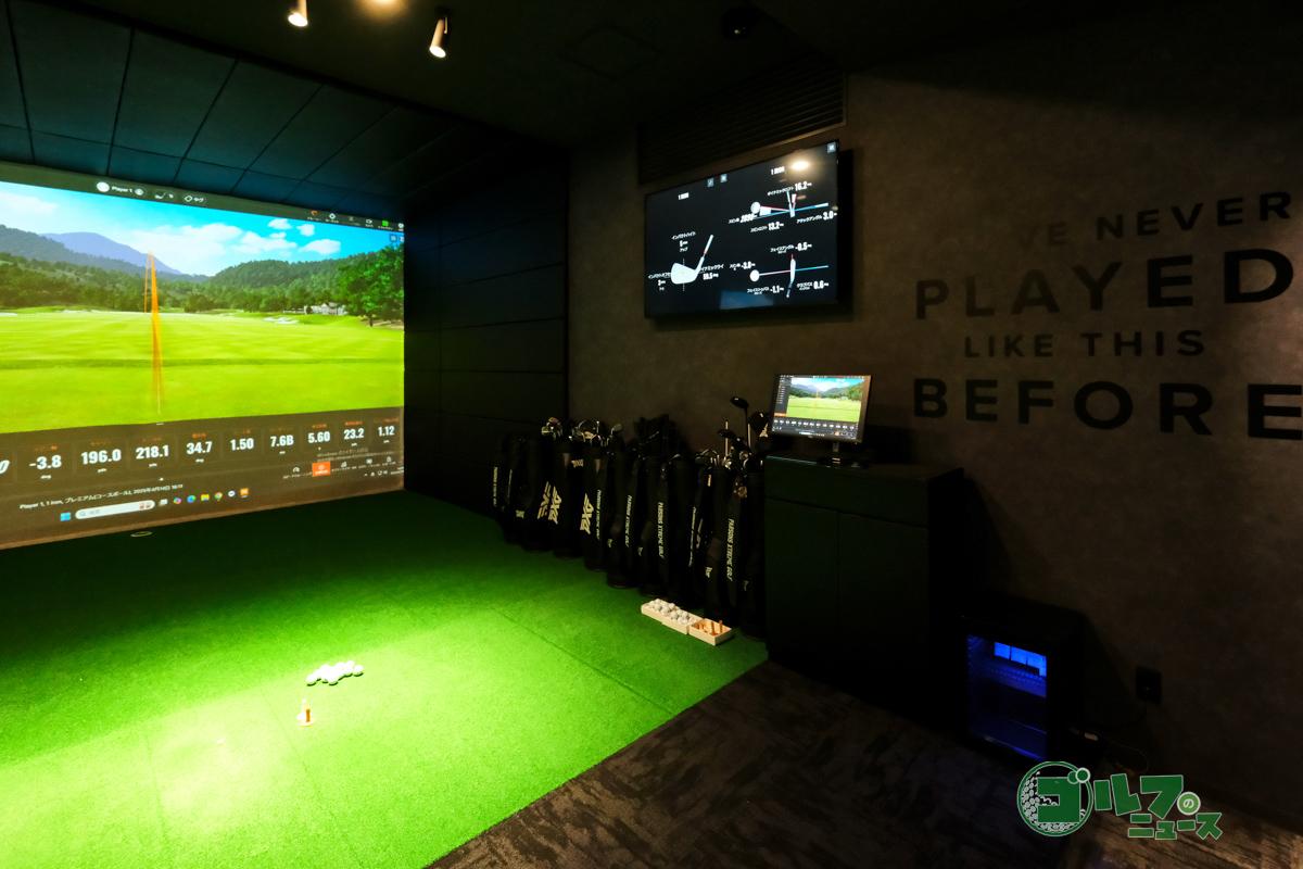 日本初の旗艦店「PXG AOYAMA」。PXGの世界観が表現された空間で、クラブやアパレル、グッズなどあらゆる製品を入手することができる