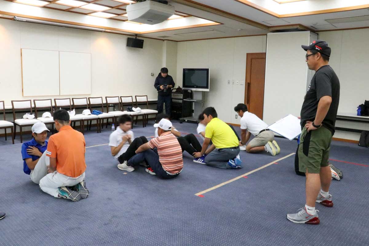 体力テストは松山英樹のトレーナーである飯田光輝氏が担当　写真：清流舎