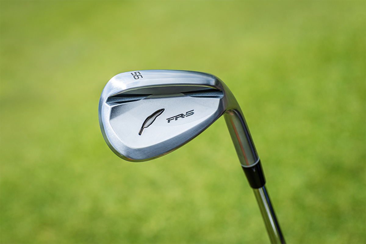 フォーティーン「FR-5」[写真：角田慎太郎]