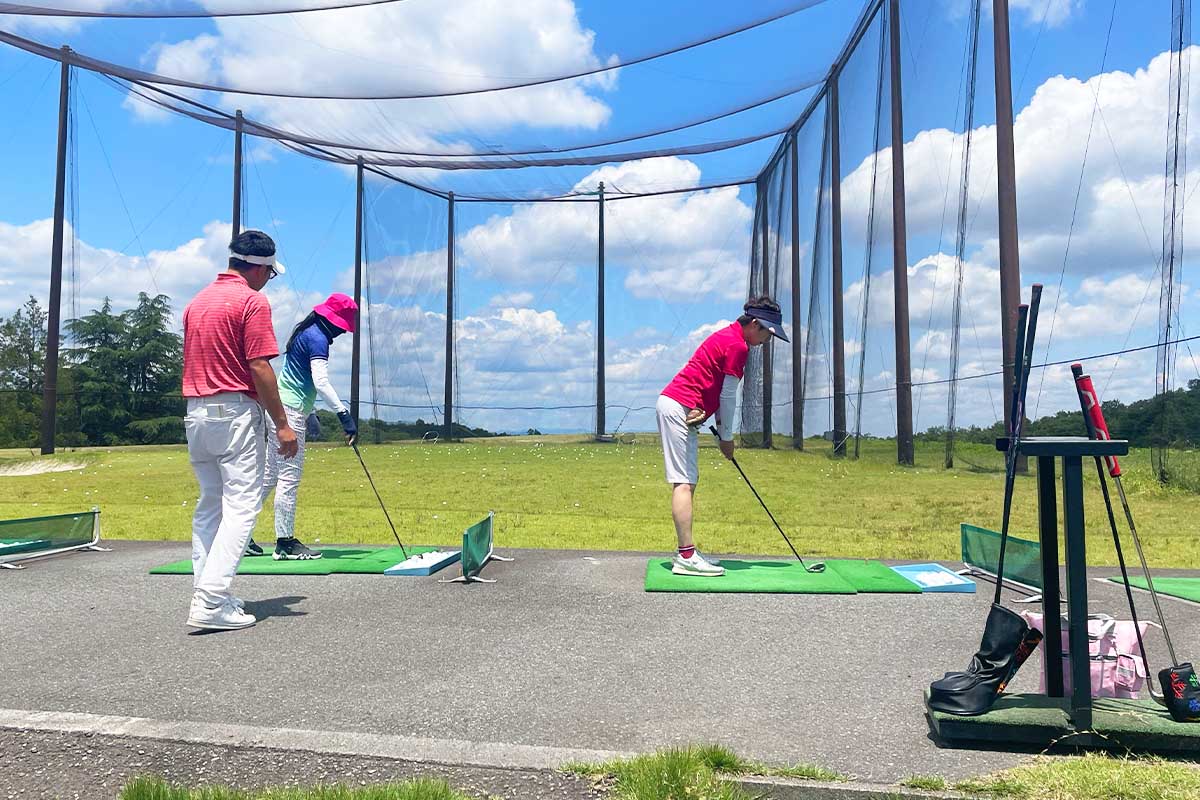 講師にレッスンを受けられる「レッスン&ラウンド部門」