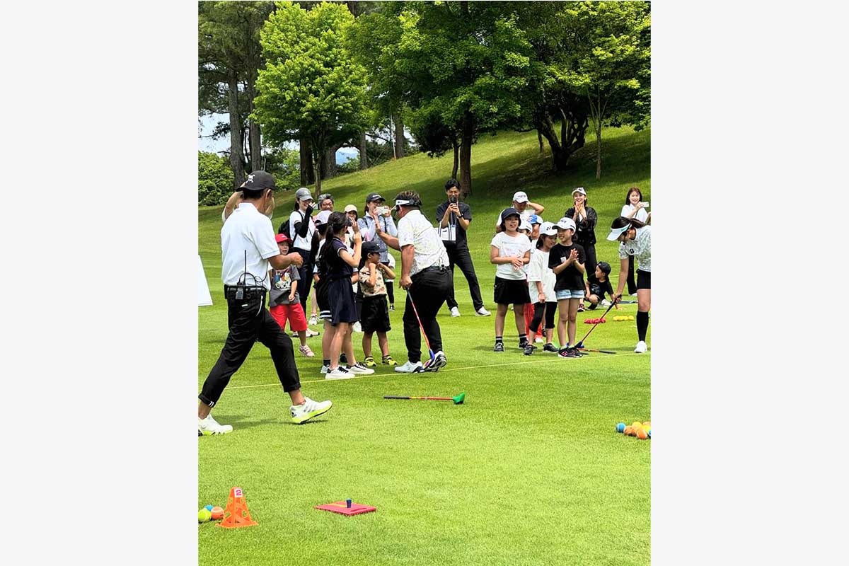 宮里藍のインスタグラム（@ai_miyazato）より