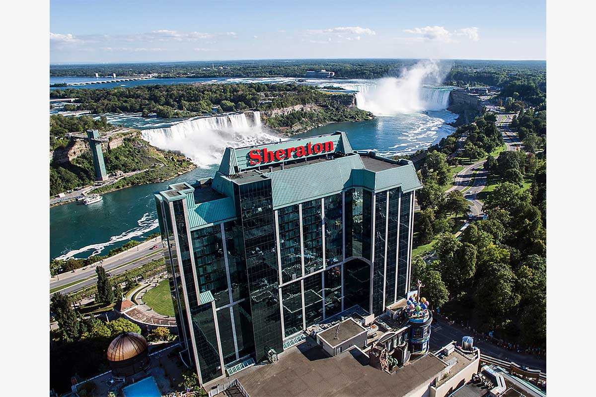 ゴルフ旅の拠点に便利な「シェラトン・フォールズビューホテル」