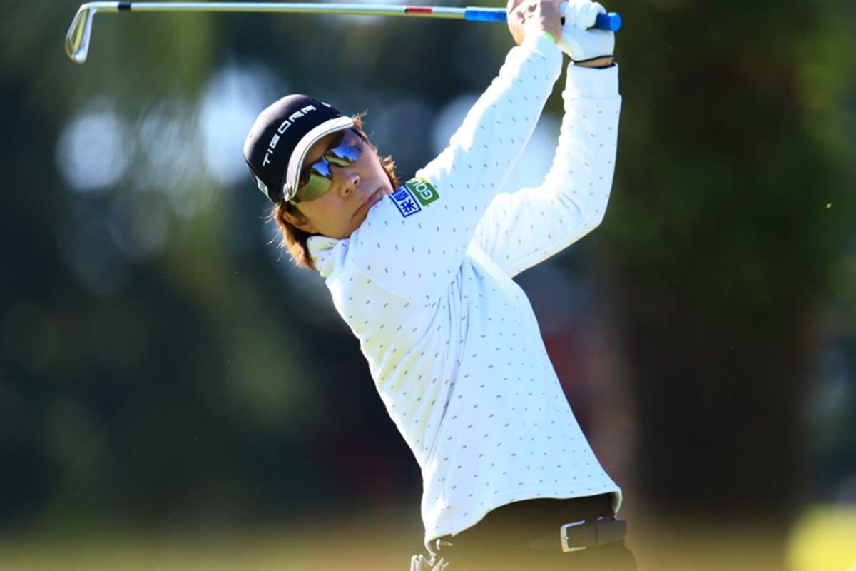 PEARLY GATES 原絵梨花コラボ　チェック柄フレアスカート 2025年【原英莉花】が着用しているウェア「パーリーゲイツ」 | cuteゴルフ