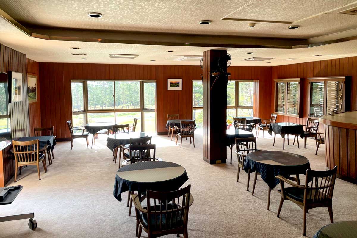 鳴尾ゴルフ倶楽部（兵庫県川西市）