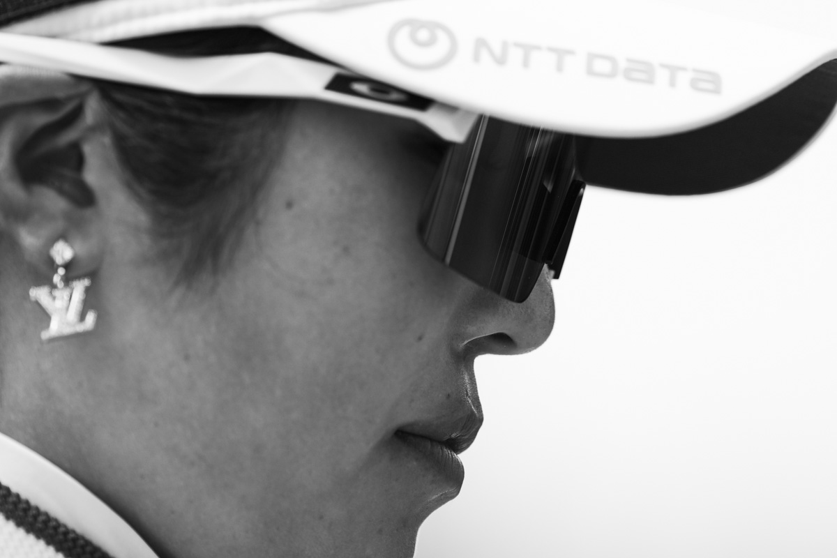 佐久間朱莉　写真：DAN IMAI