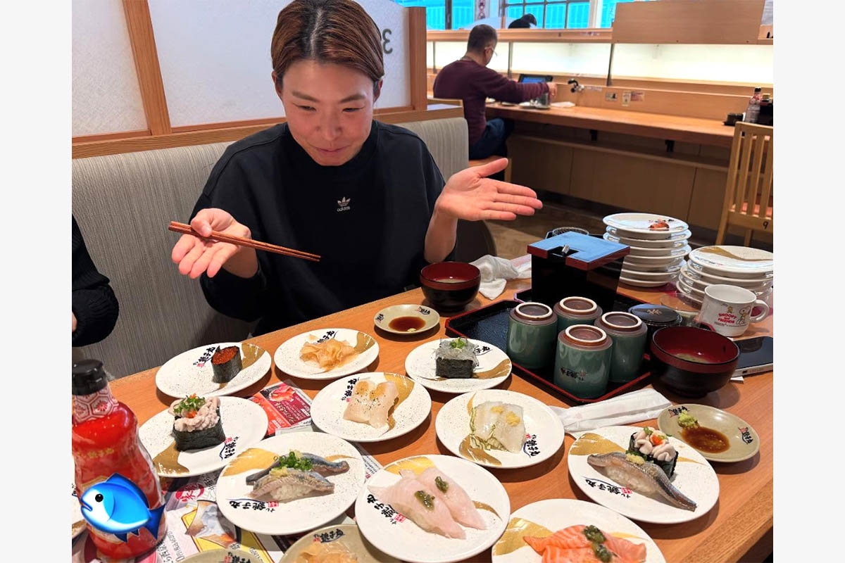 渋野日向子のマネージャーのインスタグラム（@pinacoooon_manager）より