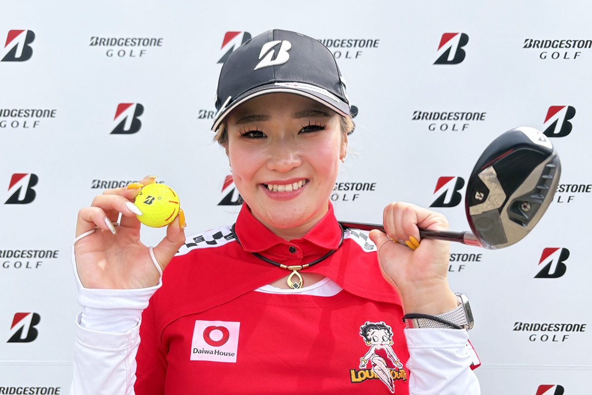 アルバトロス賞の賞金100万円を獲得した桑木志帆　写真：大会提供