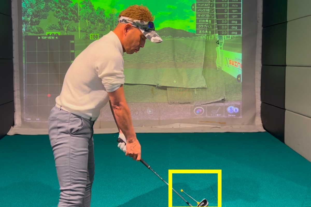 クラブフェースの向きが左に向いていると、引っ掛けの原因になる