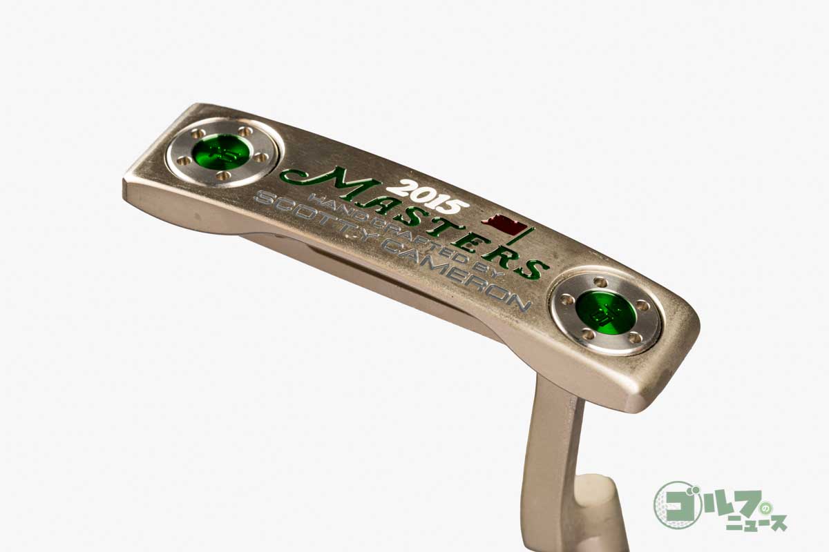 スコッティ・キャメロン「2015マスターズ限定ニューポートパター」の模造品。本物だと200万円違い金額で取引されている。