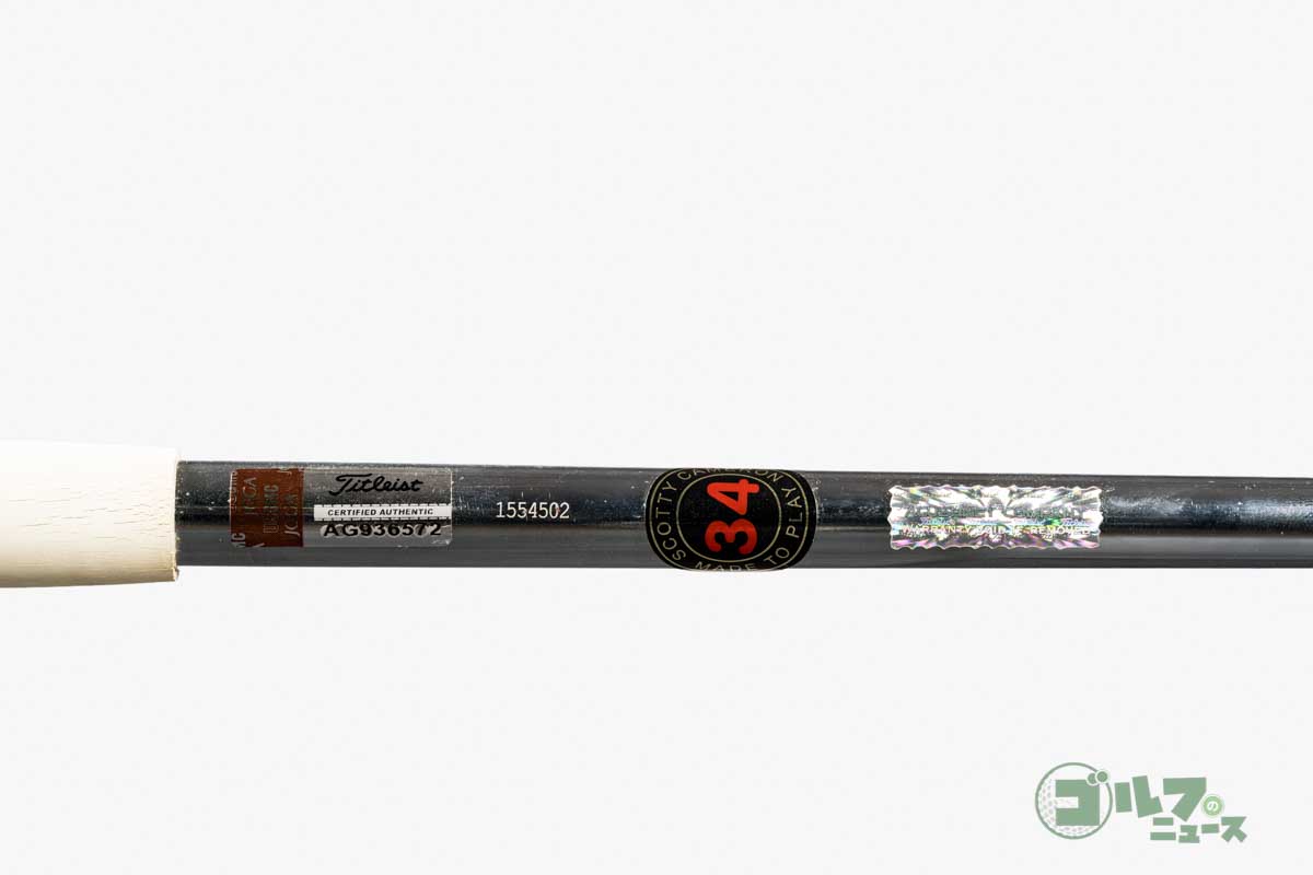 スコッティ・キャメロン「2015マスターズ限定ニューポートパター」の模造品。ホログラムステッカーなども本物に寄せて作られている