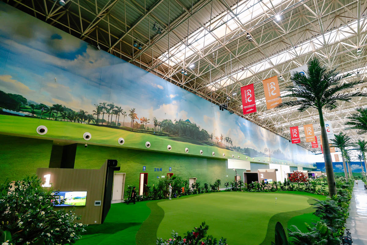 新世代のインドアゴルフ場「CITY GOLF」（提供：GOLFZONジャパン）