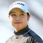 小祝さくら&竹田麗央の「久々の再会ショット」が超話題! 2人の貴重な“オフィスカジュアル風”コーデにも注目集まる