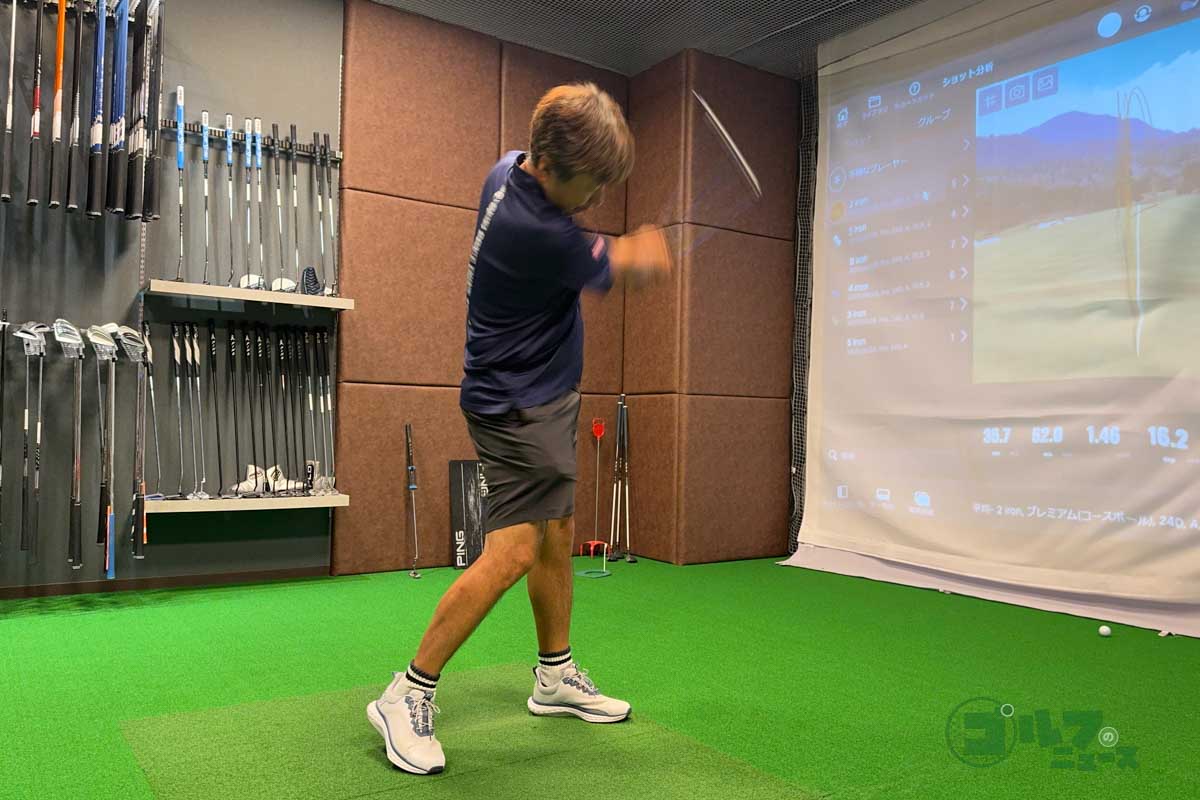 多少コスったり、ちょっと引っかかったような当たりでも曲がりは少なく大きなミスにつながらない