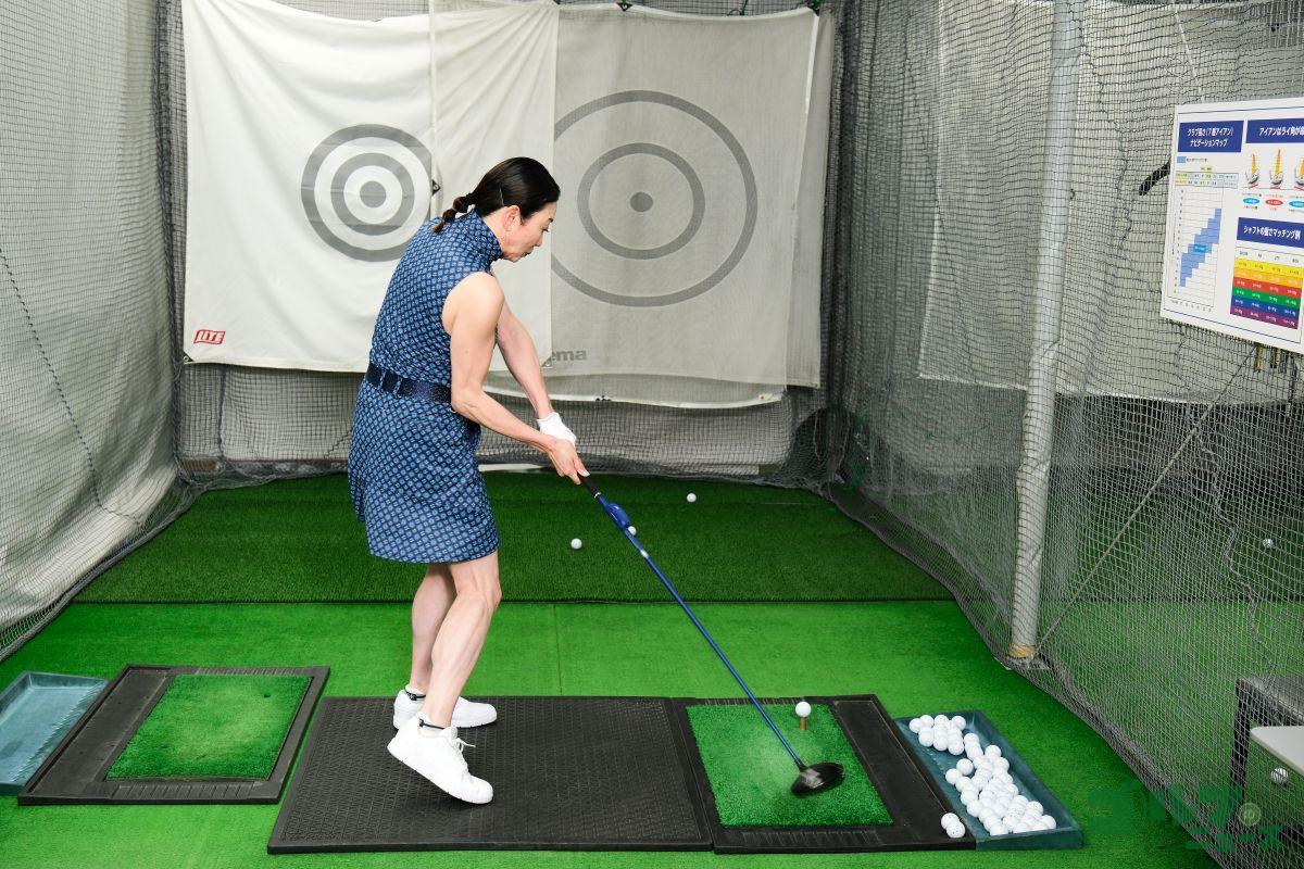 「SET OPTIMIZER」の計測では田中雅美さんのしなり係数は4（平均値4）