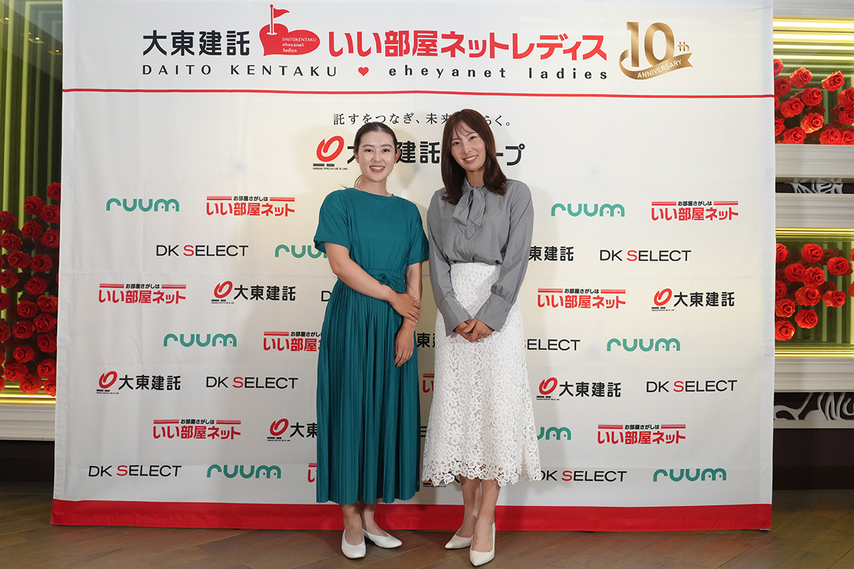 （左から）浜崎未来、鶴岡果恋　写真：大会提供