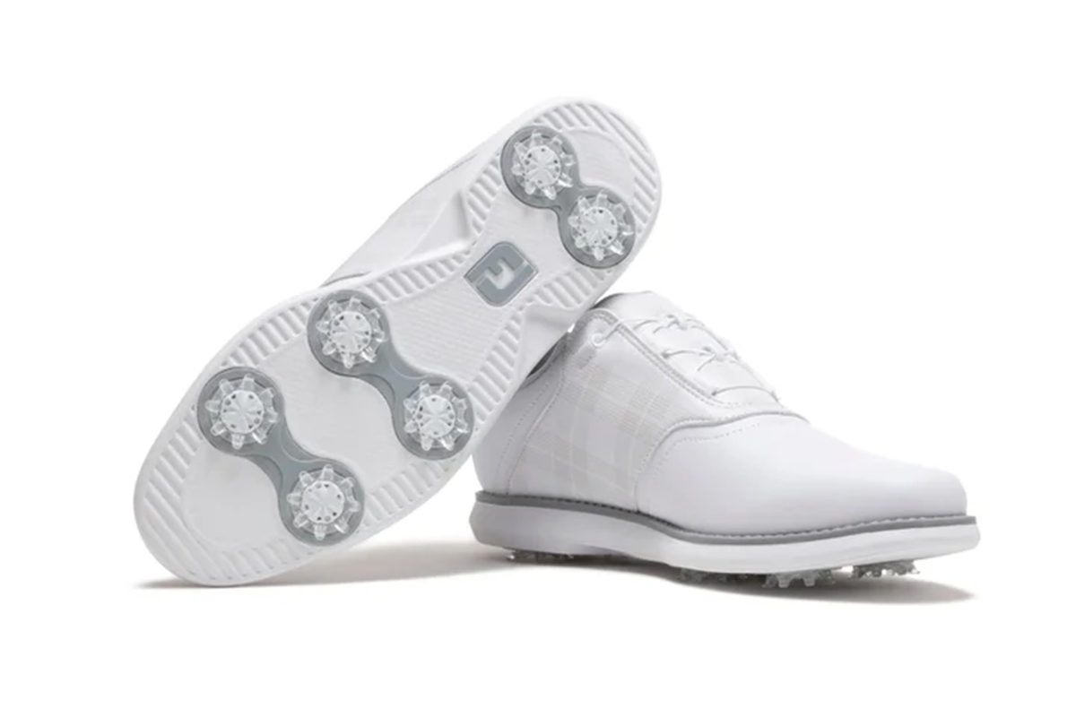 シューズ「eComfort BOA」（ホワイト/グレー）