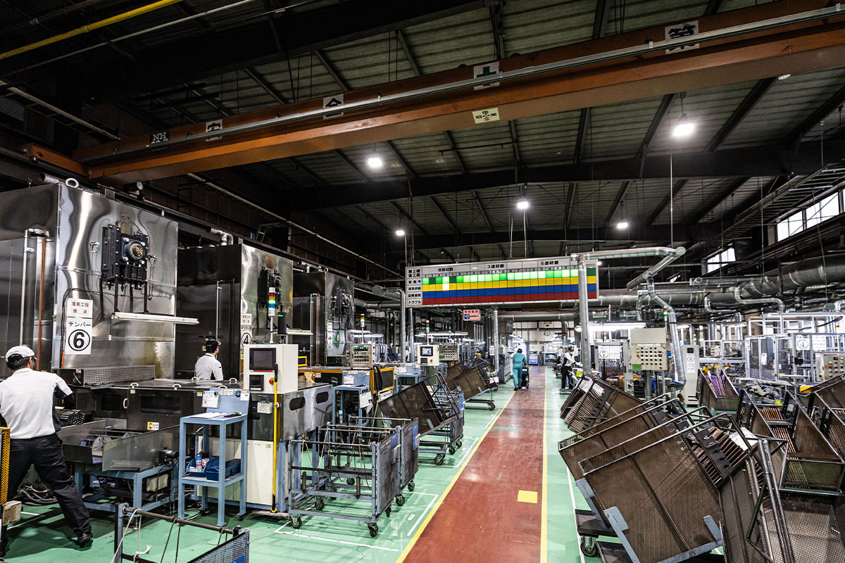 日本シャフトの「品質力」の高さがうかがえた駒ヶ根工場[写真：角田慎太郎]