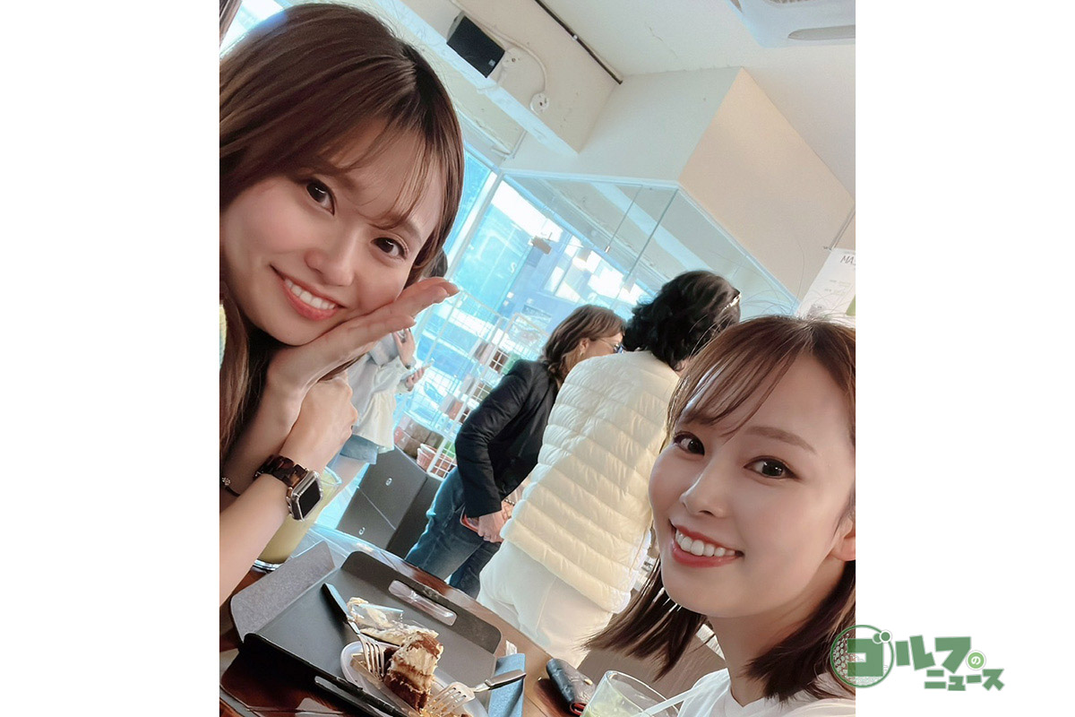 姉（左）との姉妹2ショット　写真：本人提供