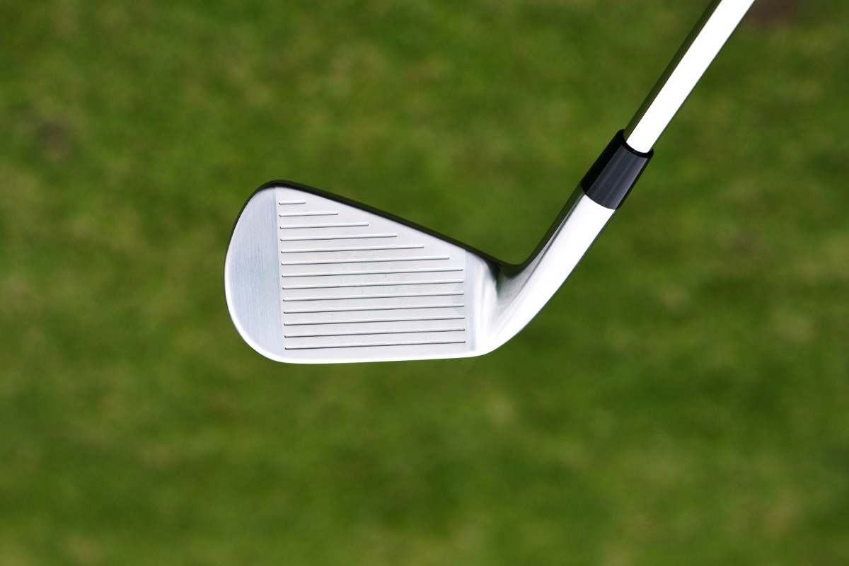 「X FORGED MAX」[写真：田辺直喜]