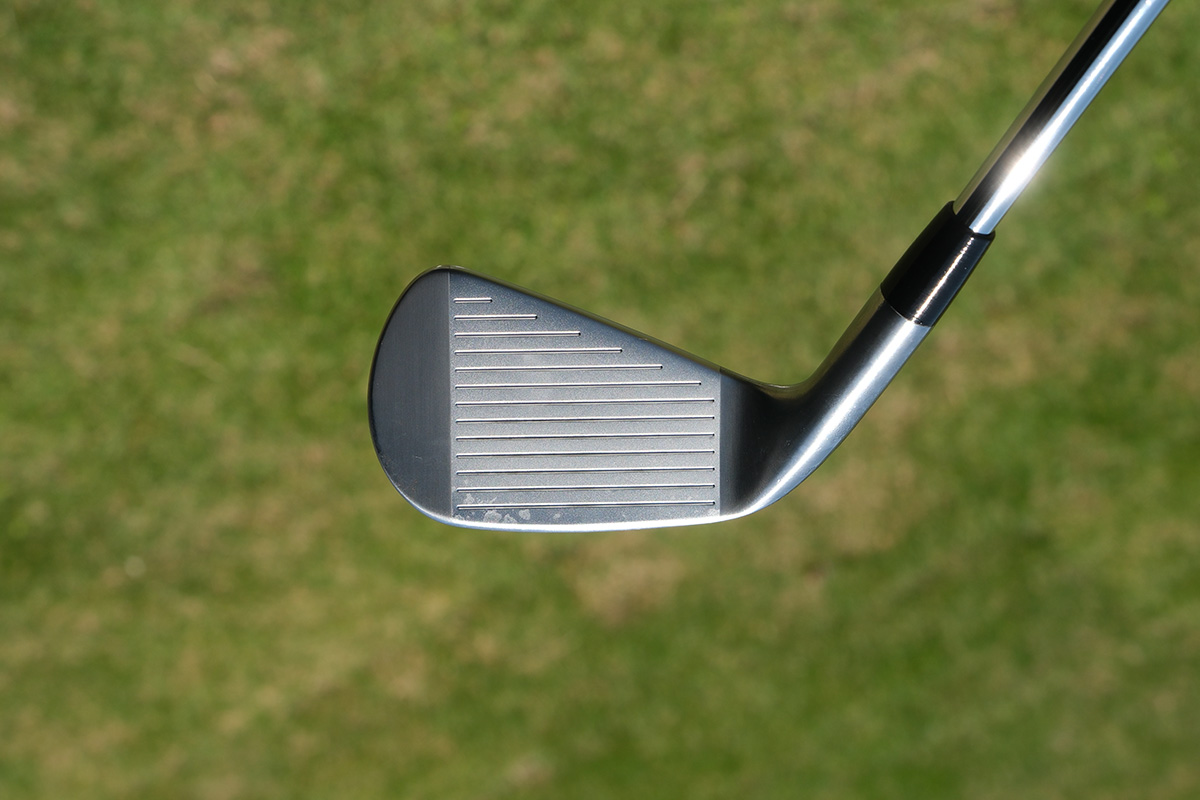 NEW Tシリーズ「T150」アイアン[写真：田辺直喜]