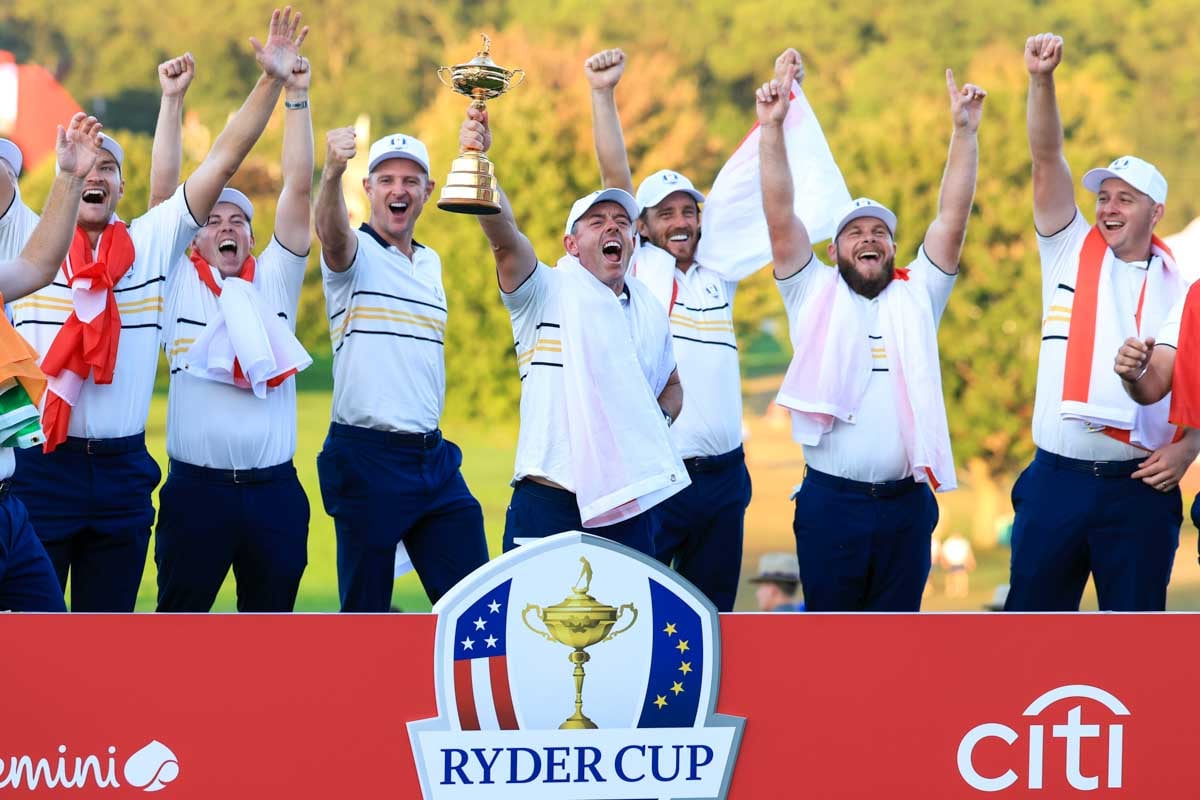 連覇を果たし歓喜の声を上げる欧州チームの選手たち　写真：Getty Images