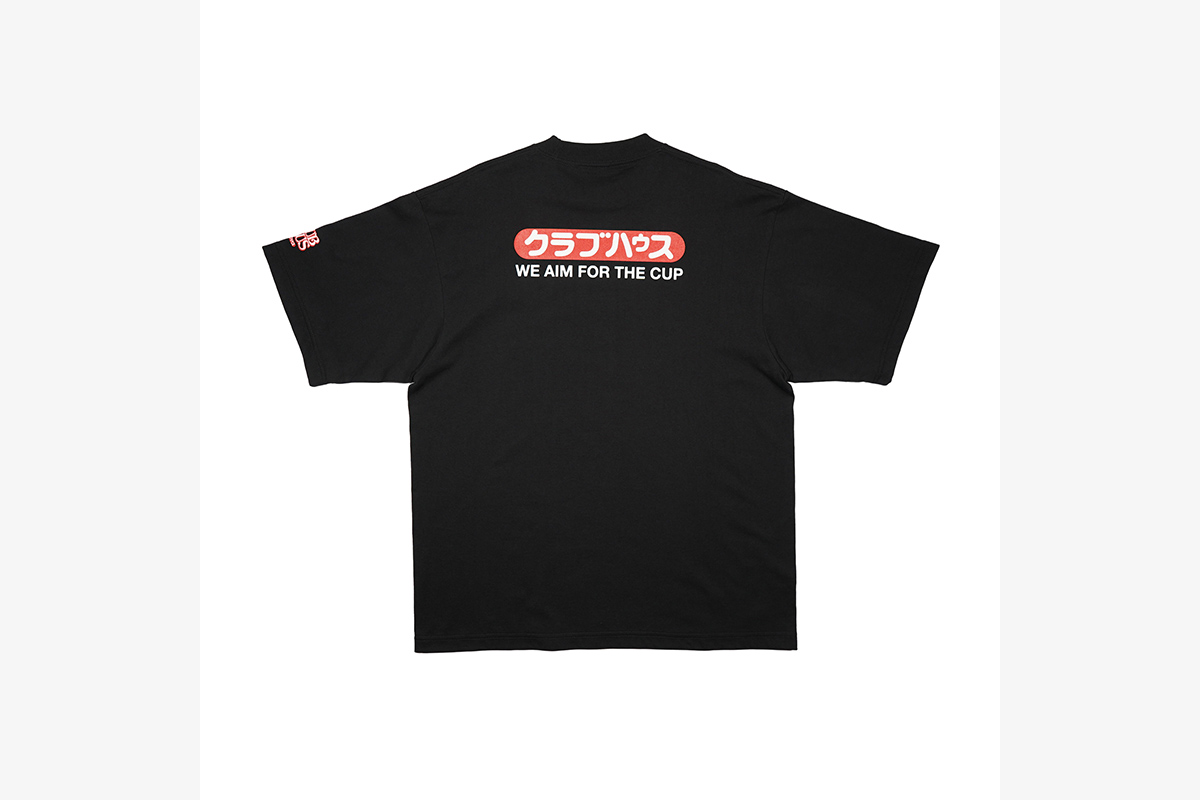 ”CUP NOODLE X CLUBHAUS” T-shirt (8,800yen)　画像：クラブハウス