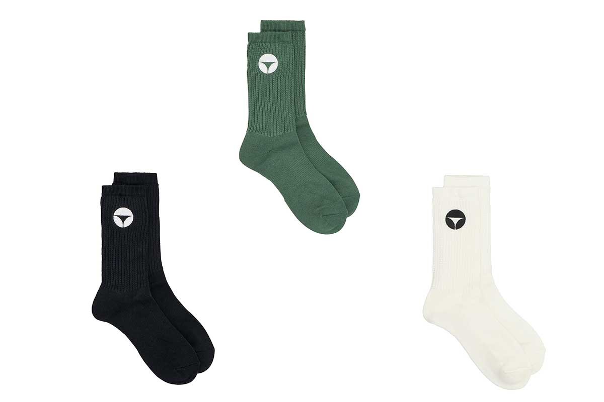 ミドルソックス（UN936）2750円（税込み）