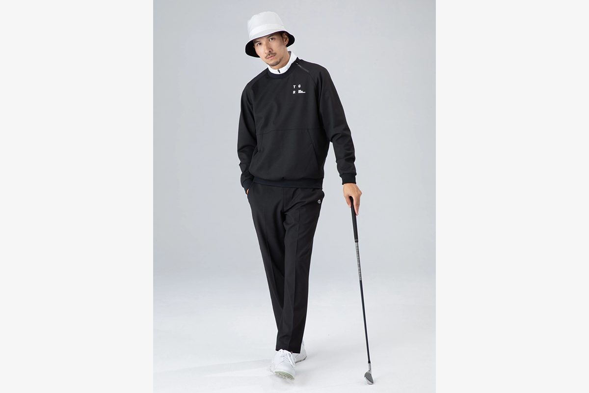 モノトーンを基調に、ウール混素材など質感にこだわった上品スタイル　写真：株式会社アルペン