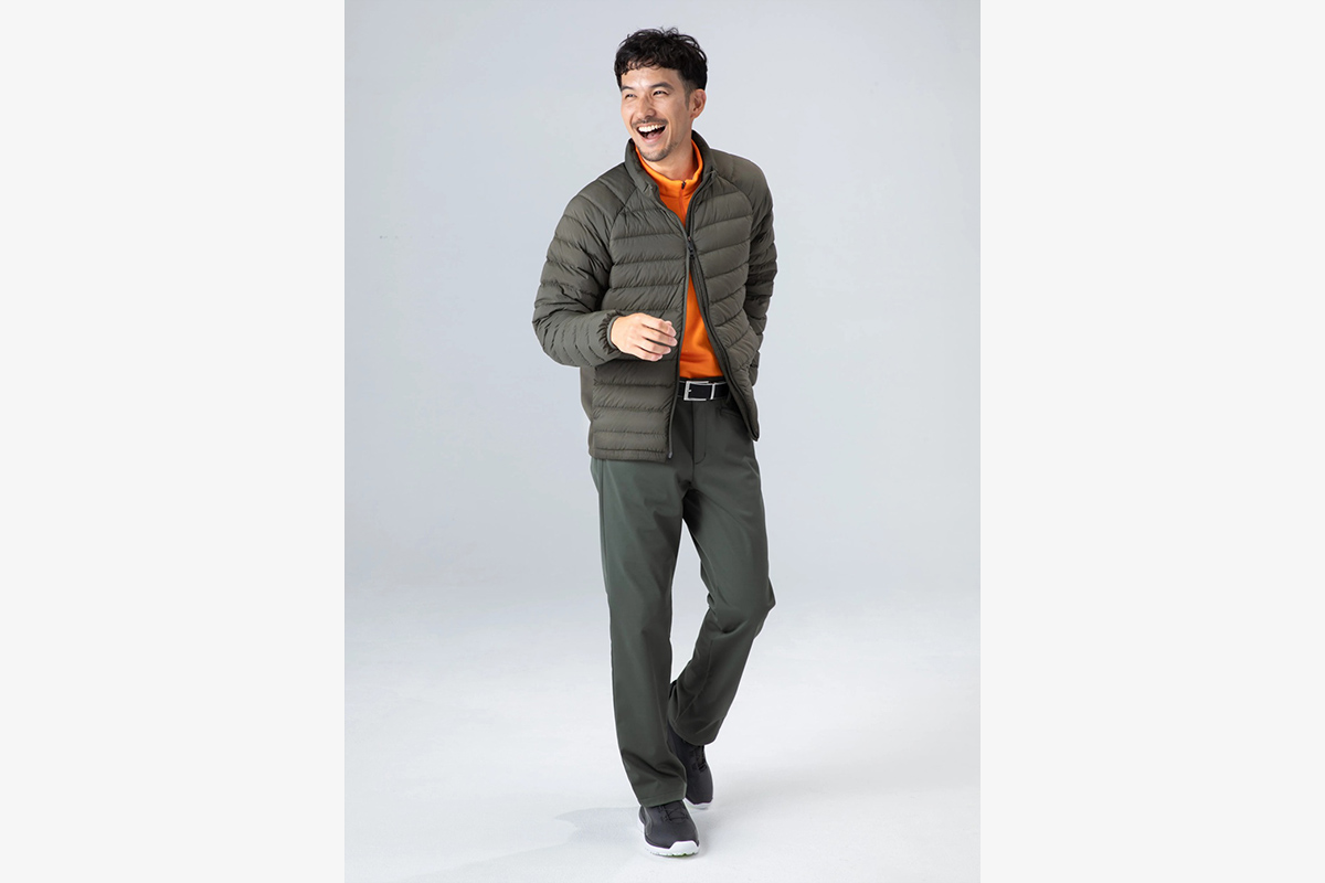 防寒性と軽量性を兼ね備えたダウンアイテムをメインとしたスタイル　写真：株式会社アルペン