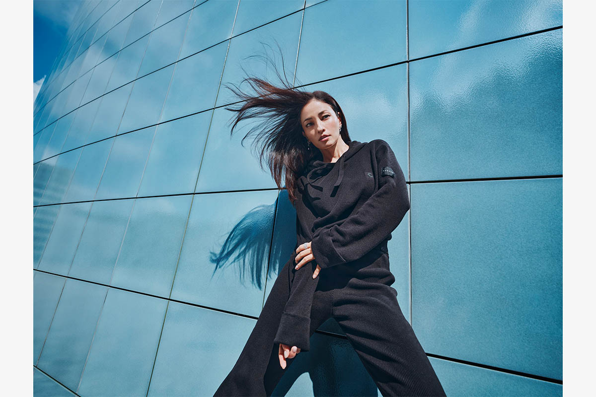 女優・黒木メイサをモデル起用した新ビジュアル　写真：クロノス