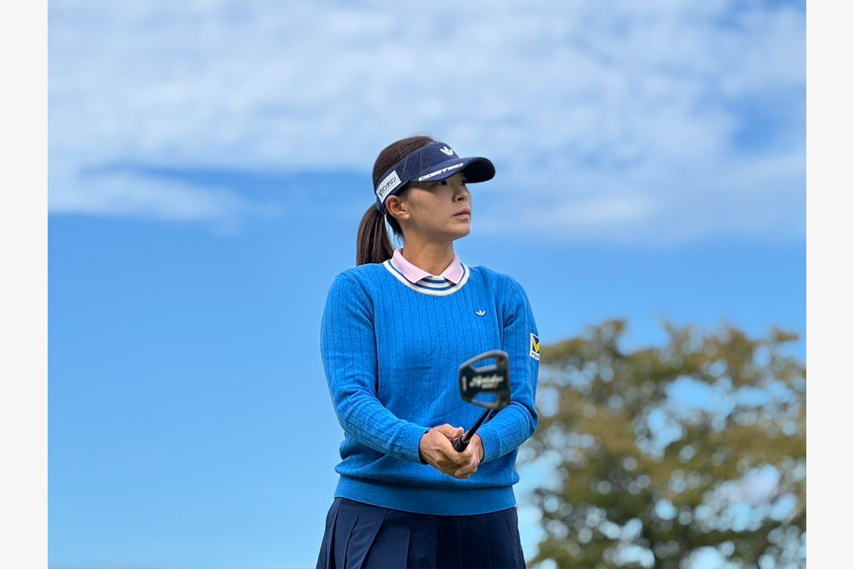渋野日向子「オリジナルスゴルフ」着用画像　提供：株式会社ゾーン