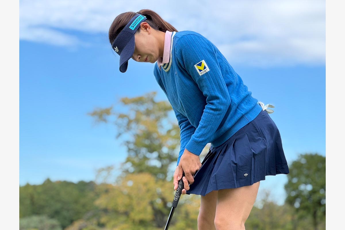 渋野日向子「オリジナルスゴルフ」着用画像　提供：株式会社ゾーン
