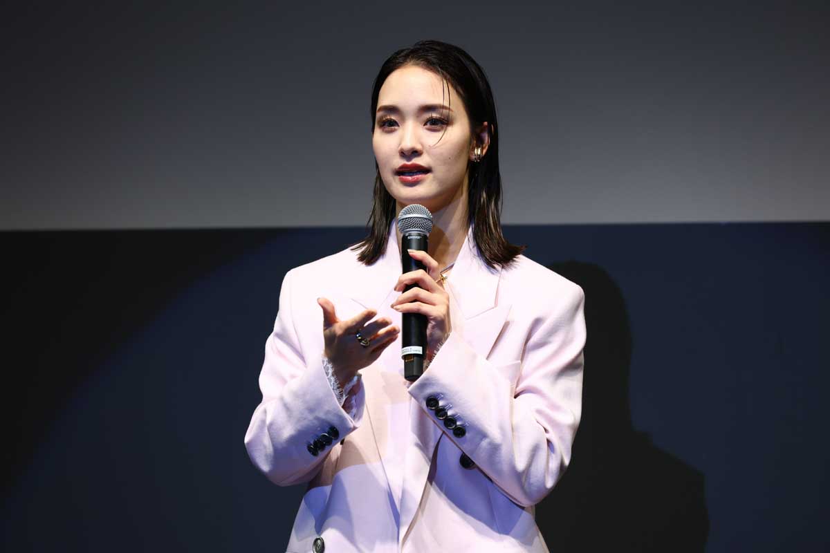 本間ゴルフのアンバサダーに就任したタレントの剛力彩芽さん
