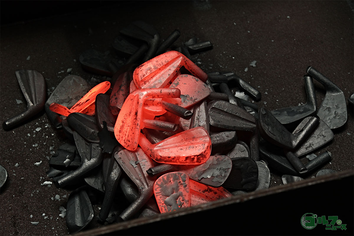 ミズノのアイアンを製造する「中央工業」を取材すると、鍛造に対する強いこだわりが見てとれた