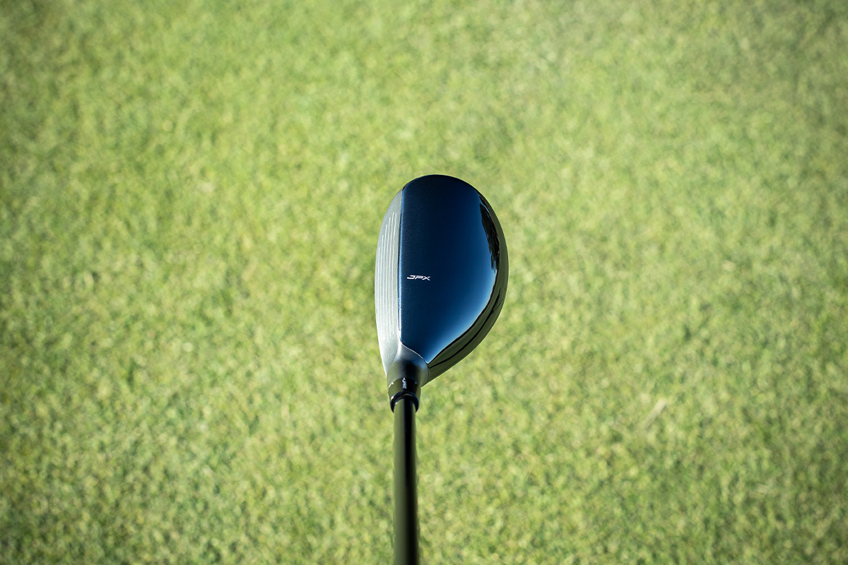 「JPX ONE ユーティリティ」。「CORTECH CHAMBER」を搭載し反発力が向上[写真：落合隆仁]