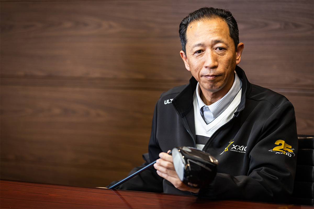 転機となったモデルとして挙げられた5代目、7代目に並んで、デザインの大幅な変更や弾道調整機能がついた「XXIO 14」は変革の1つ[写真：角田慎太郎]
