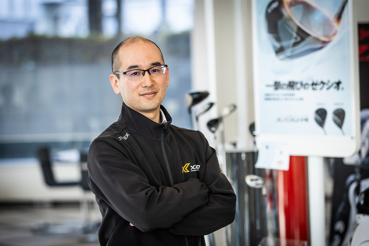 マーケティング戦略統括部・課長の佐藤弘樹氏。2018年よりゼクシオのゴルフクラブの商品企画を担当している[写真：角田慎太郎]