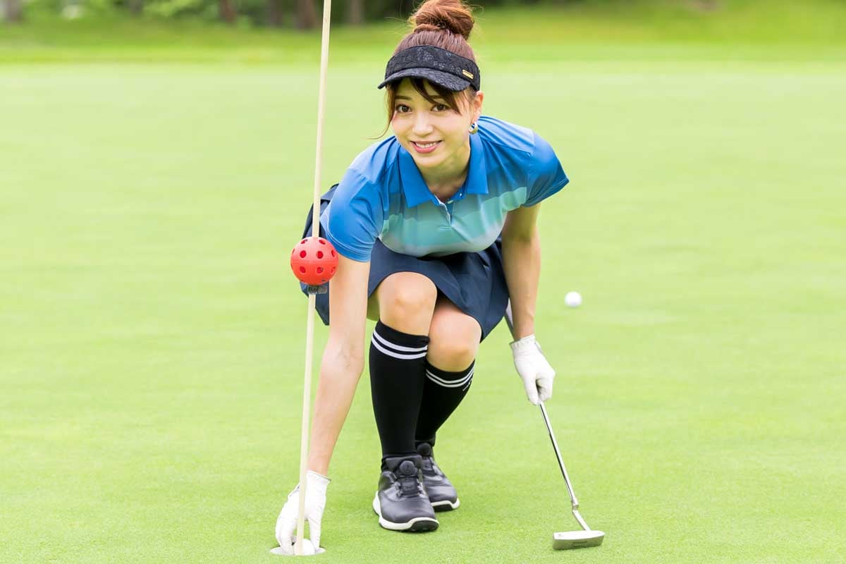 「なんでミニスカじゃないの?」「目のやり場に困る」 家族からは「短すぎる」… 女性ゴルファーのウエア選び 男性側の勝手な言い分