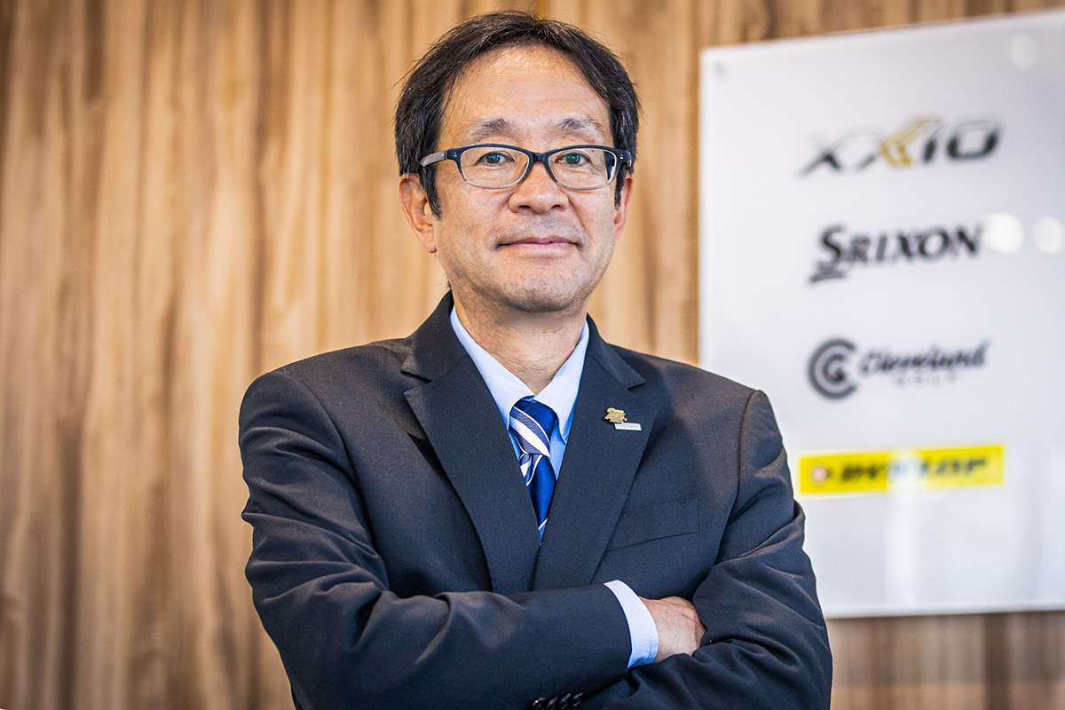 ゼクシオの歩みを内部から支え続けてきた家田冨弘氏。企画・マーケティングの両面に携わり、ヒットブランドへと育て上げた中心人物の一人である[写真：角田慎太郎]