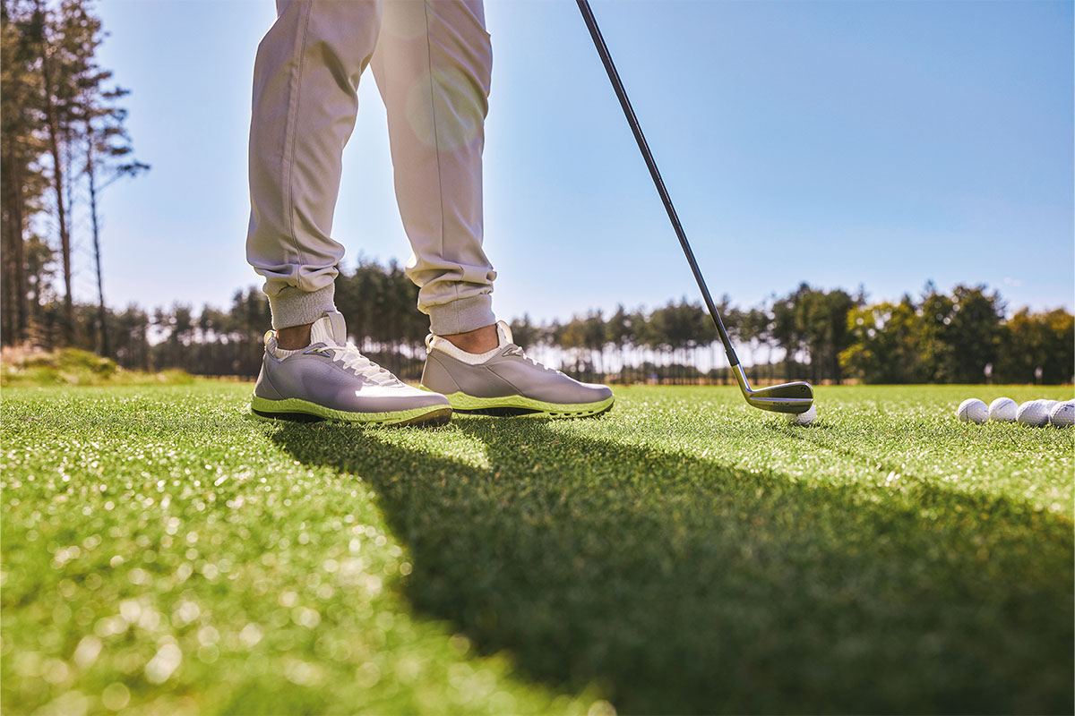 エコーは世界約90カ国で展開するグローバルブランドであり、ゴルフをはじめとする多様なカテゴリーで独自の存在感を放っている