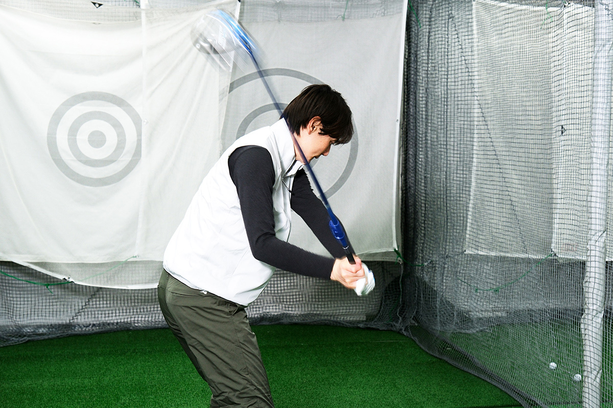 ベストスコア71の上重聡アナウンサーがミズノのフィッティングを体験。スイングの詳細解析で最適なシャフト＆スペックが見つかった