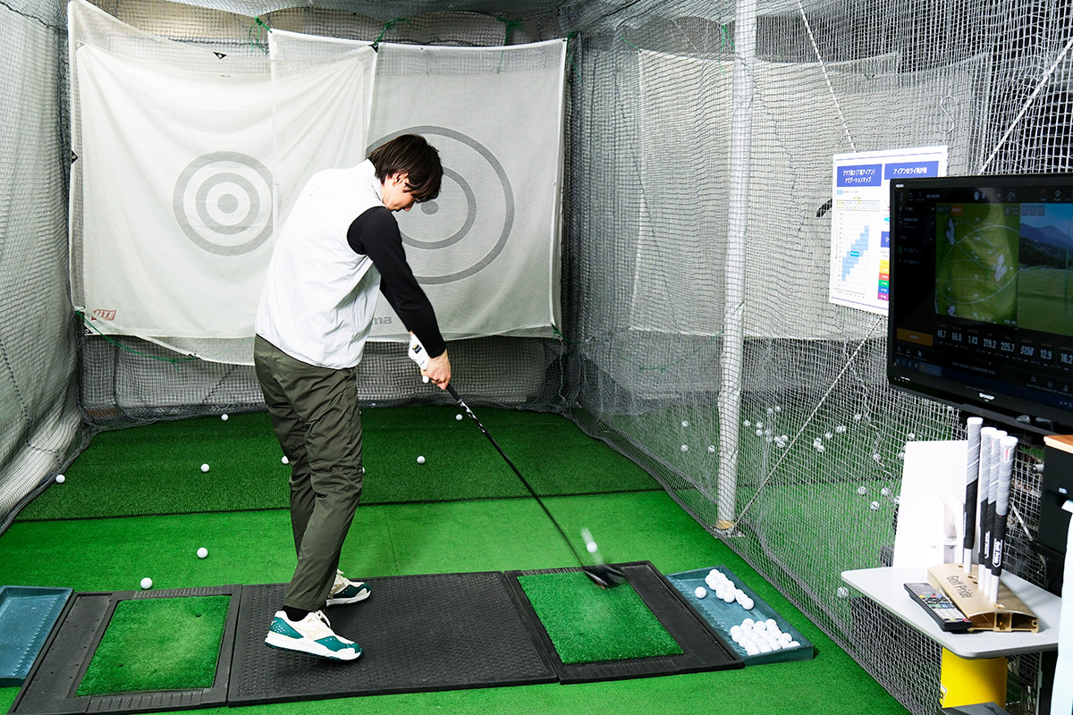 ベストスコア71の上重聡アナウンサーがミズノのフィッティングを体験。スイングの詳細解析で最適なシャフト＆スペックが見つかった